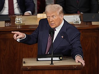 Trump bhem svho projevu.
