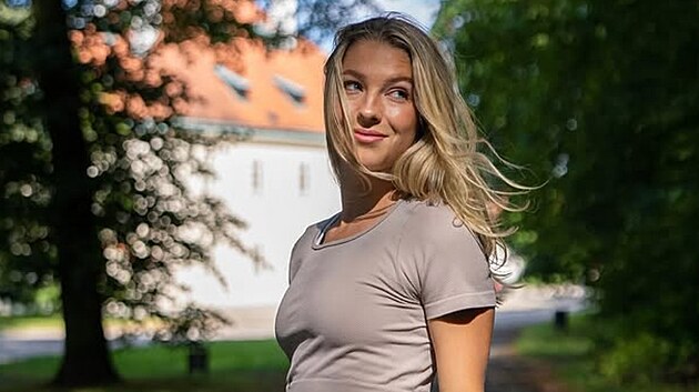 Dcera Kateiny Neumannov je velmi spn na socilnch stch. Ve sportu ale pli spchu neslav