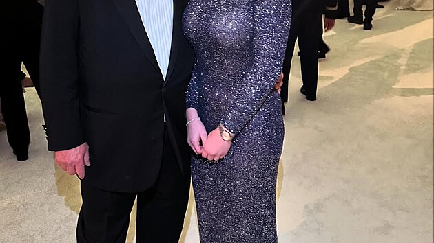 Rick Harrison, Angie Polushkin