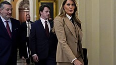 Camel barva dodává obleku správnou dávku sofistikovanosti, ale hlavní hv�zdou...