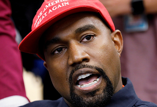 Skladba WW3 je v Německu hitem. Kanye West se v ní odkazuje na Hitlera