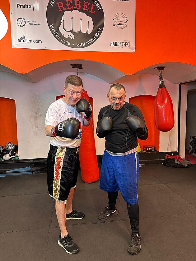 Tomio Okamura, Jaroslav Foldyna