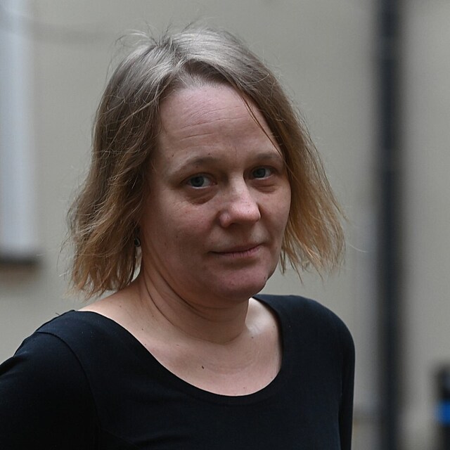 Novin��ka Sa�a Uhlov�