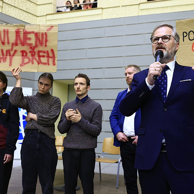 Petr Fiala na Filozofick� fakult�