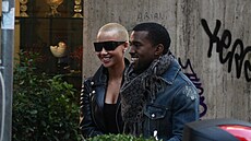 Kanye West s novou p�ítelkyní