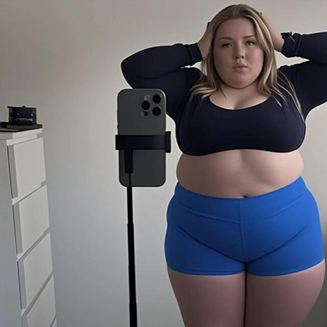 AI filtr d�l� z huben�ch lid� ob�zn�. �Chubby trend� ale n�kte�� pova�uj� za...