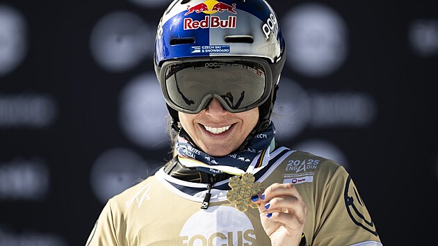 Ester Ledeck