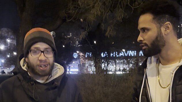 Koleso pr� prod�val tvrd� drogy a moment�ln� u� ne�ije na ulici. Po��d ale �ebr� a �e�� pr� pr�ci v N�mecku