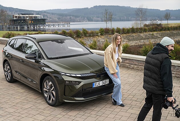 Denisa Dvo��kov�