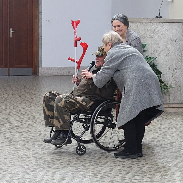 Apr�lov� poh�eb Jaroslava �ejky