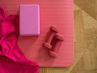 Pilates je nov hot girl rutina.
