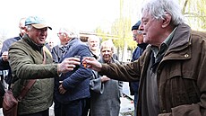 Aprálový poh�eb Jaroslava �ejky