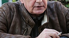 Ivan B�e��ák .