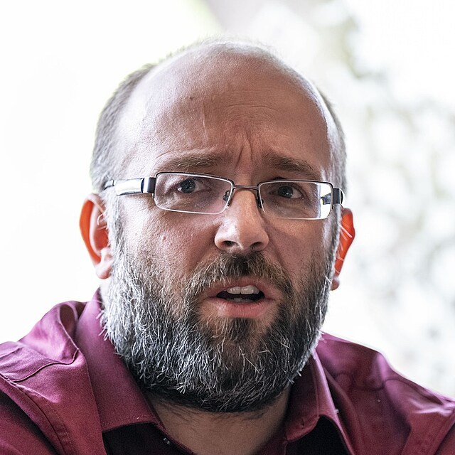 Daniel Sterzik
