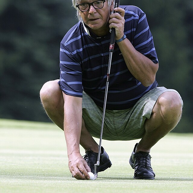 Ji�� Barto�ka byl v�niv� golfista.