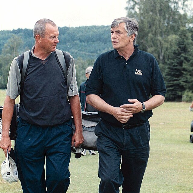 Ji Bartoka na golfu v Karlovch Varech.