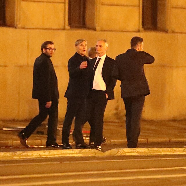 Ji Machek a Ivan Trojan s partou pokrauj do Public Interestu