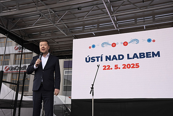 Nízké ceny na jarmarcích SPD? Prodejní cena, nic víc v tom není, etzce dímou...