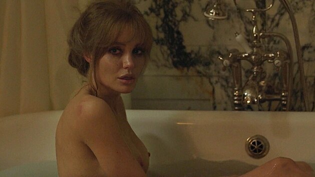 Angelina Jolie