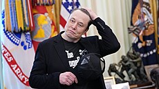 Konec Elona Muska v úadu DOGE oznámil Donald Trump za jeho pítomnosti