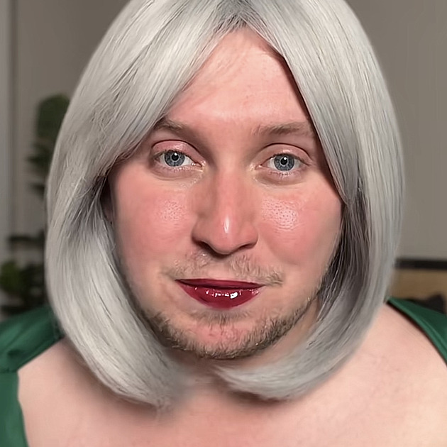 Paloma Diamond  postarí hereka s legendárním edivým bobem, výrazem...