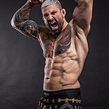 Attila Vgh se pochlubil extrmn promnou!