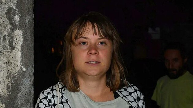 Greta Thunberg pluje zachr�nit Palestinu.