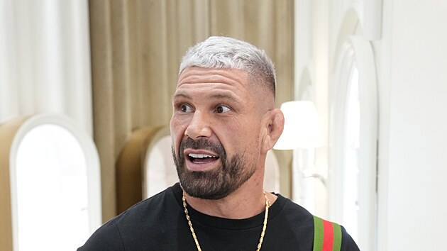 Attila V�gh si �el vybrat �perky na Pa��skou.