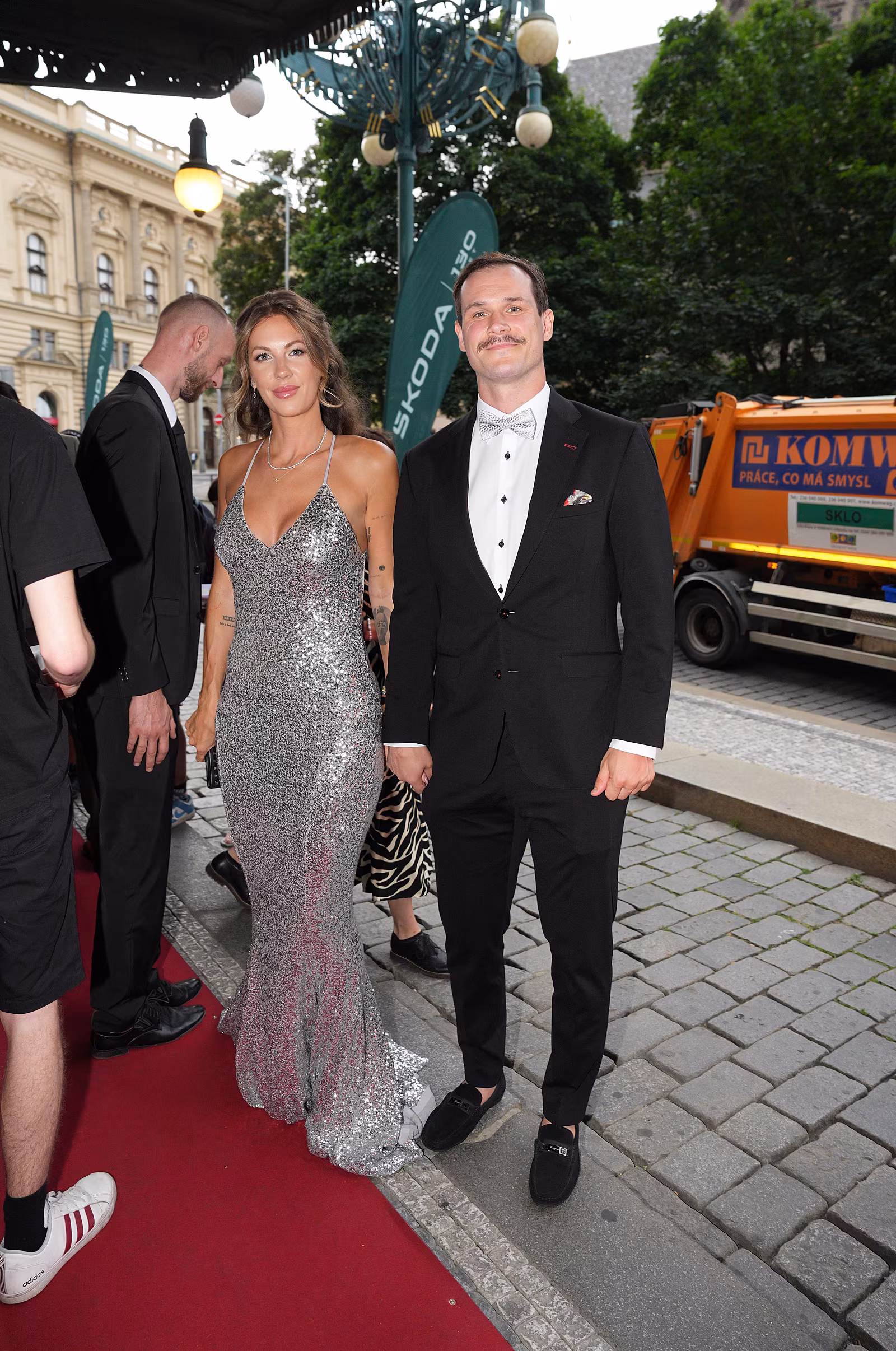 Tomáš Kundrátek s manželkou Alannah