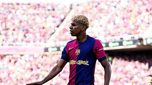 Lamine Yamal se stal ikonou. Dokonale ovldl fotbal i sociln st