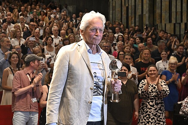 Michael Douglas