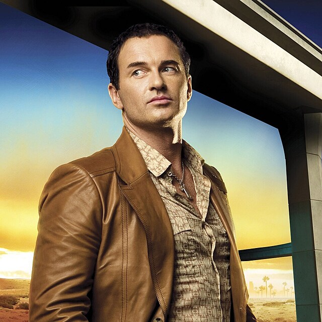 Julian McMahon