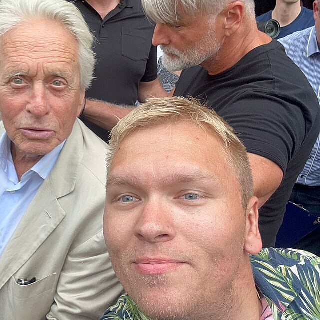 Kluk s kamenm a Michael Douglas