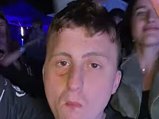 MaxGreen pod vlivem drog? Byl natoen v podivnm stavu a skonil v nemocnici