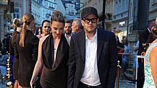 Tomá Bínek se svou partnerkou