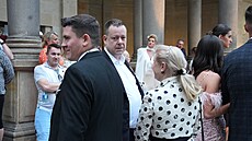 Pavel N�mec s man�elkou na karlovarském festivalu