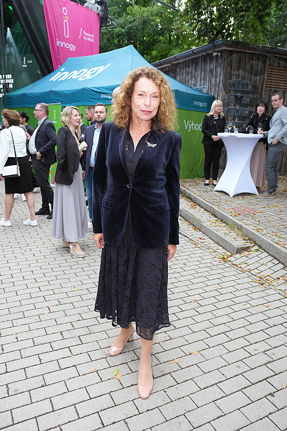 Petra Buzkov.