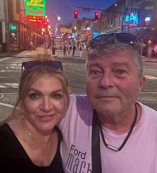 Martina Formanov vzala ptele Jirku na msta, kter poznala s Miloem...