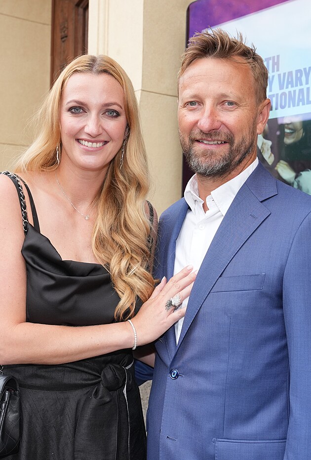 Petra Kvitov s manelem Jim Vakem na CarTec prty ve Varech