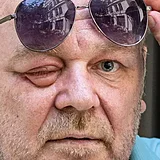 Detail, kter k ve. Petr dnes vid u jen stny a obrysy. Nadje na zlepen zstv nejasn.