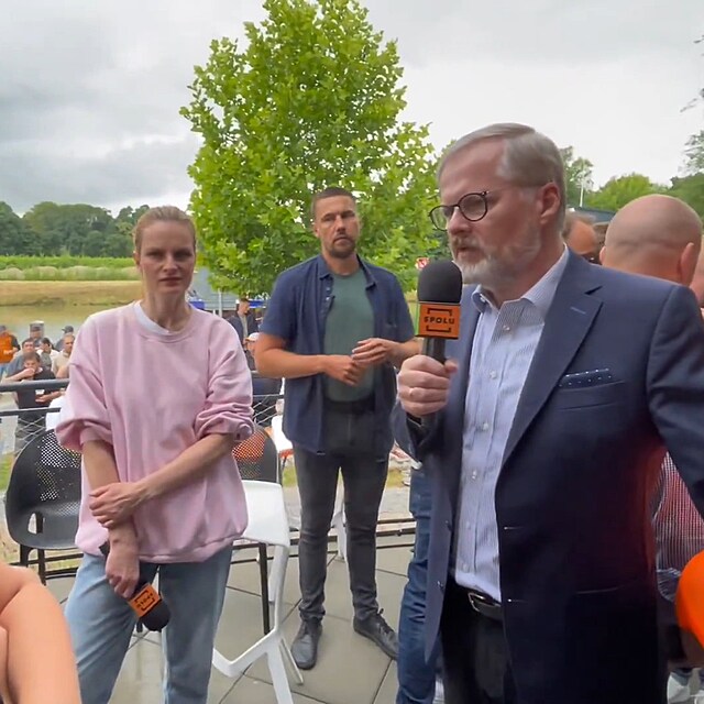 Petr Fiala debatoval se trnctiletm chlapcem.