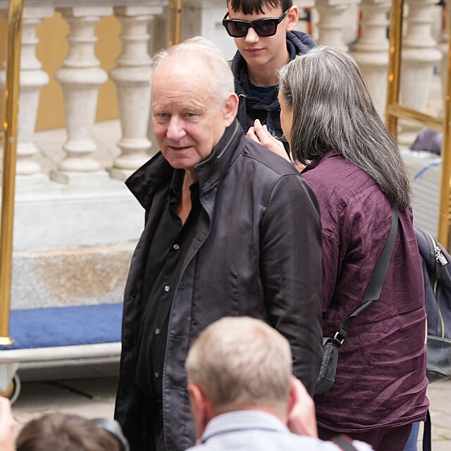 Stellan Skarsgard ve Varech