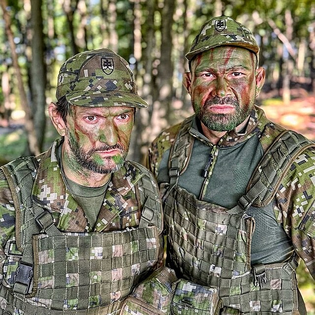 Robert Kalik, Attila Vgh