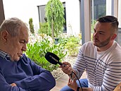 Milo Zeman pozval redakci Expresu do svého domu v Lánech.