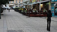 Damian ped fotografy doslova utekl.