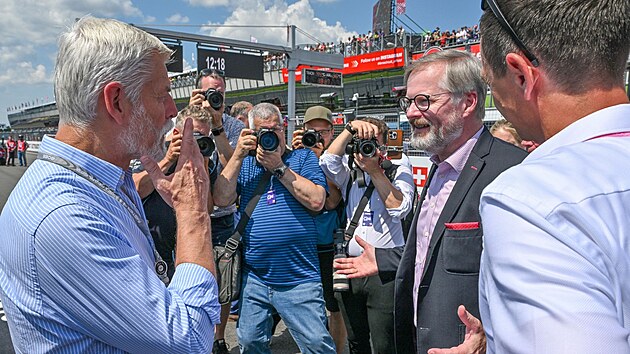 Petr Pavel, Petr Fiala