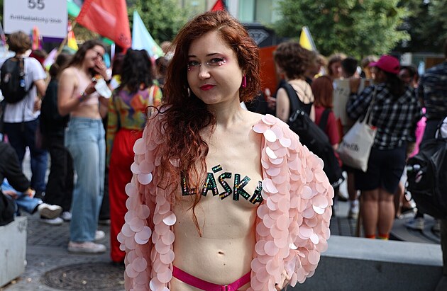 Eva Toulov je postrach vech milovnk mdy.