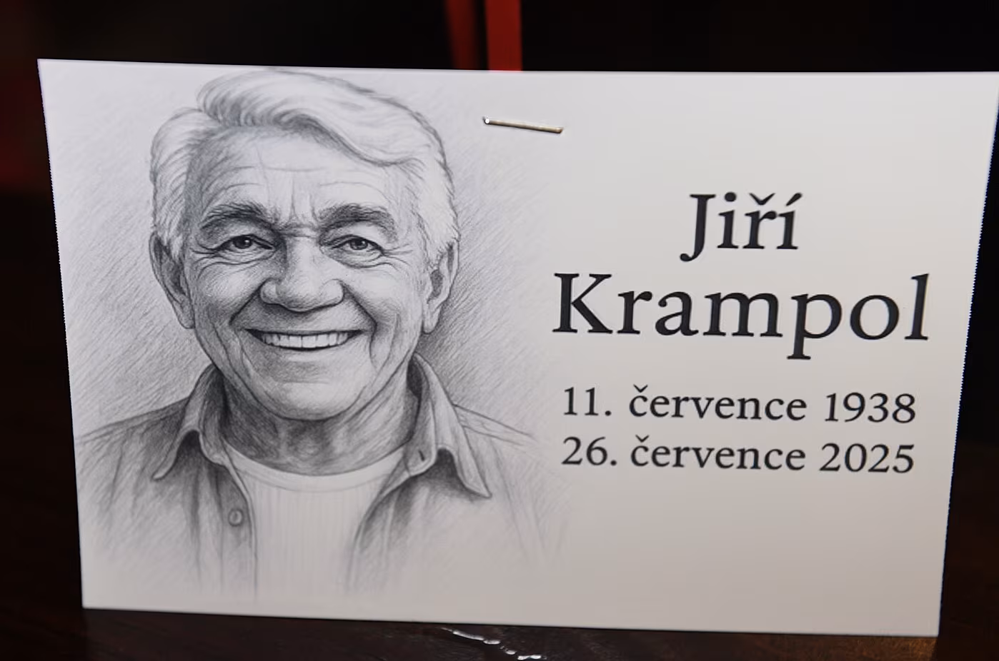 Hvězdy zapíjely Jiřího Krampola.