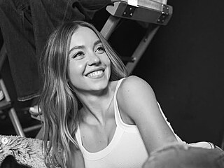 Sydney Sweeney kvli reklam pila o 100 tisc sledujcch. Znace ale sla...