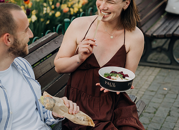Piknik v parku i gurmánský let. V podání peka�ství PAUL chutná léto skv�le!